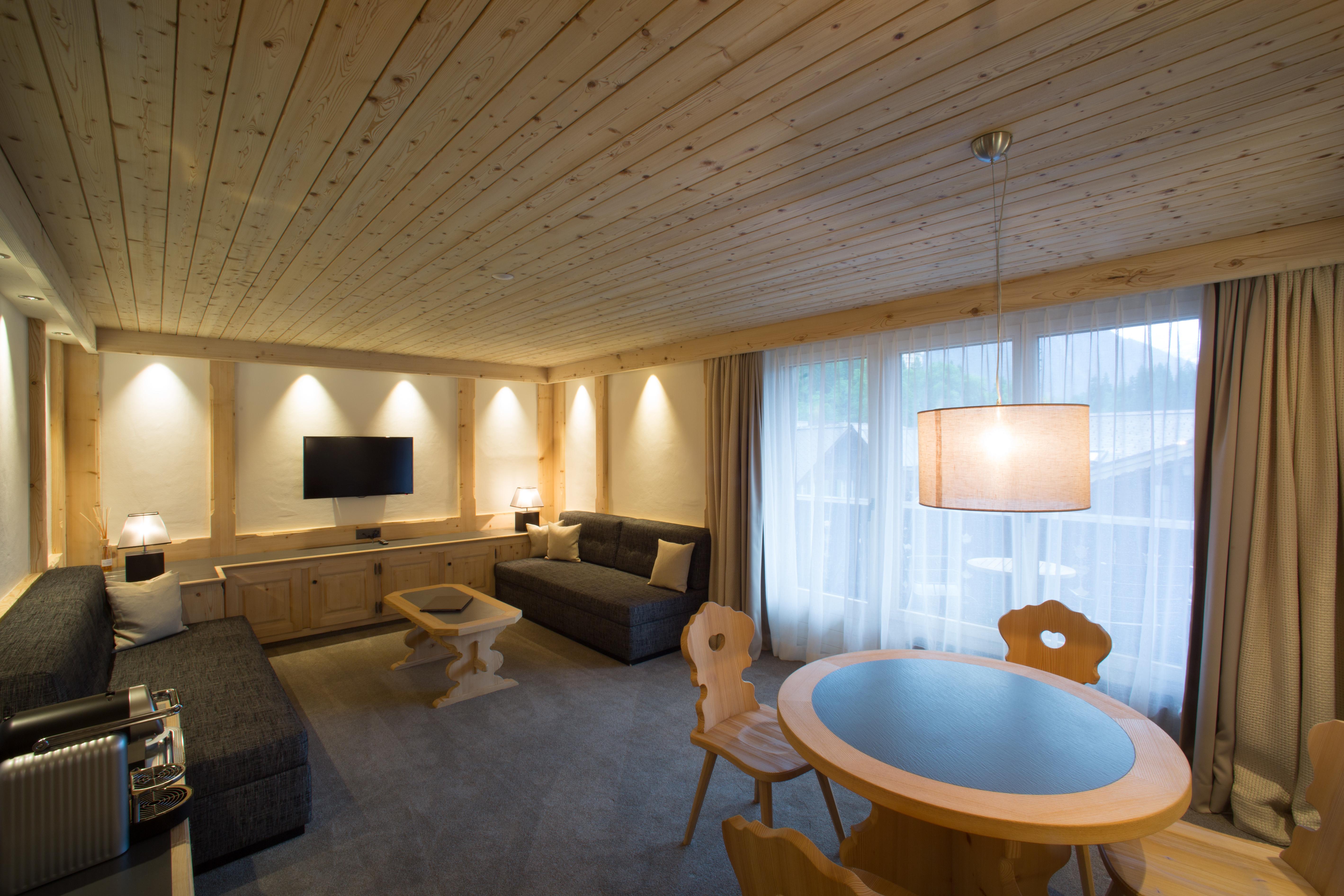 Bernerhof Swiss Quality Hotel Гстаад Екстериор снимка