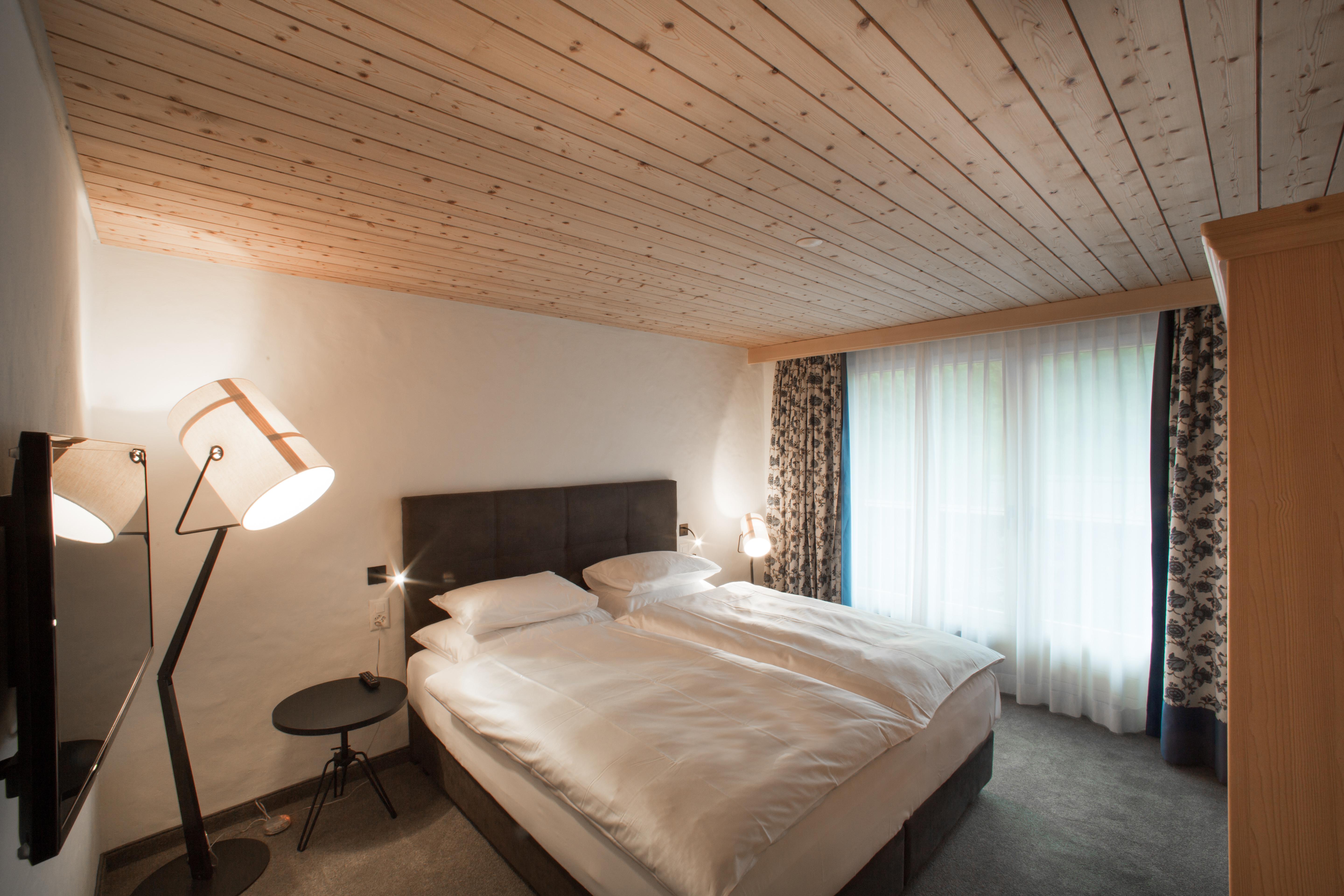 Bernerhof Swiss Quality Hotel Гстаад Екстериор снимка