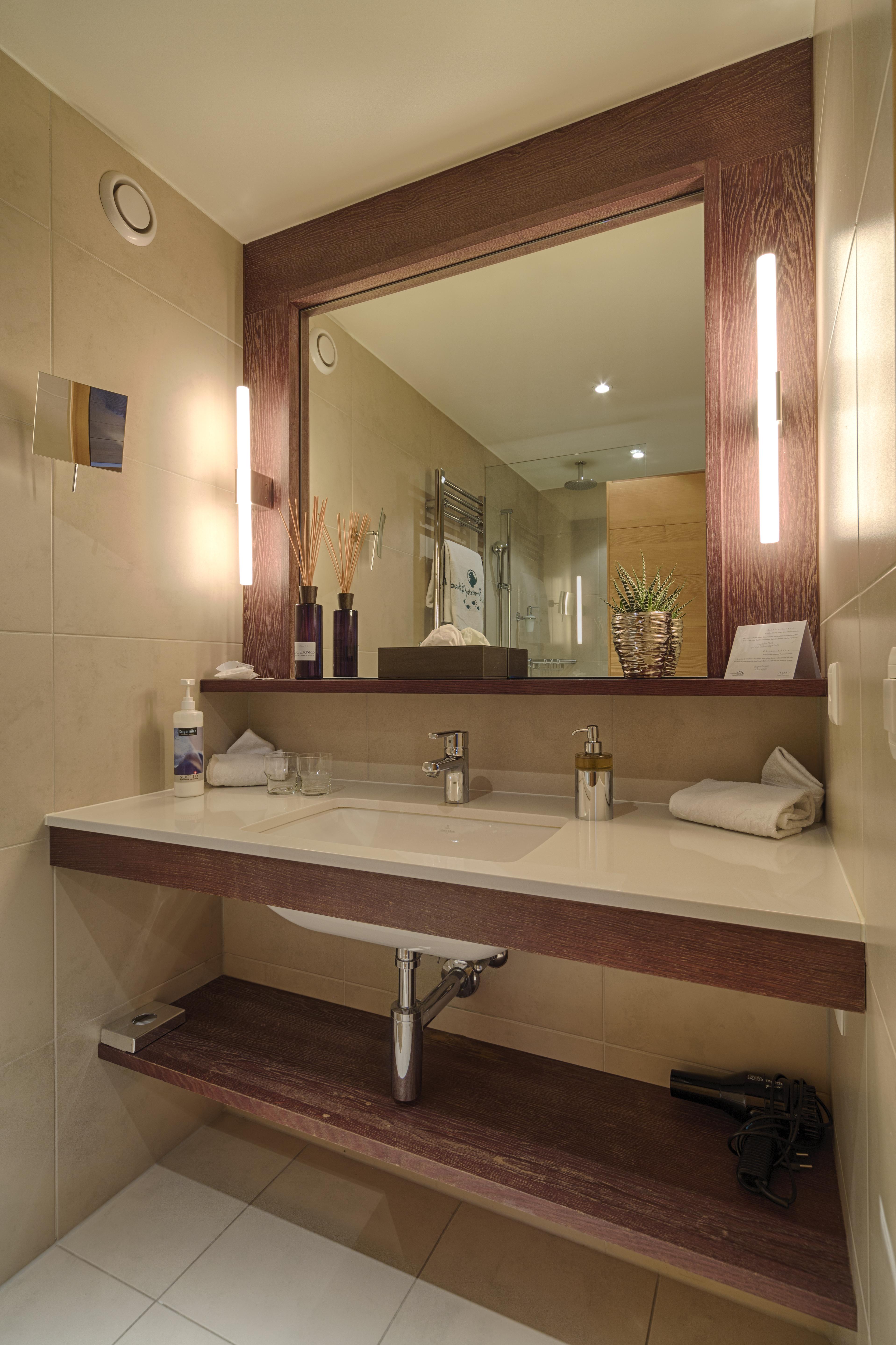 Bernerhof Swiss Quality Hotel Гстаад Екстериор снимка
