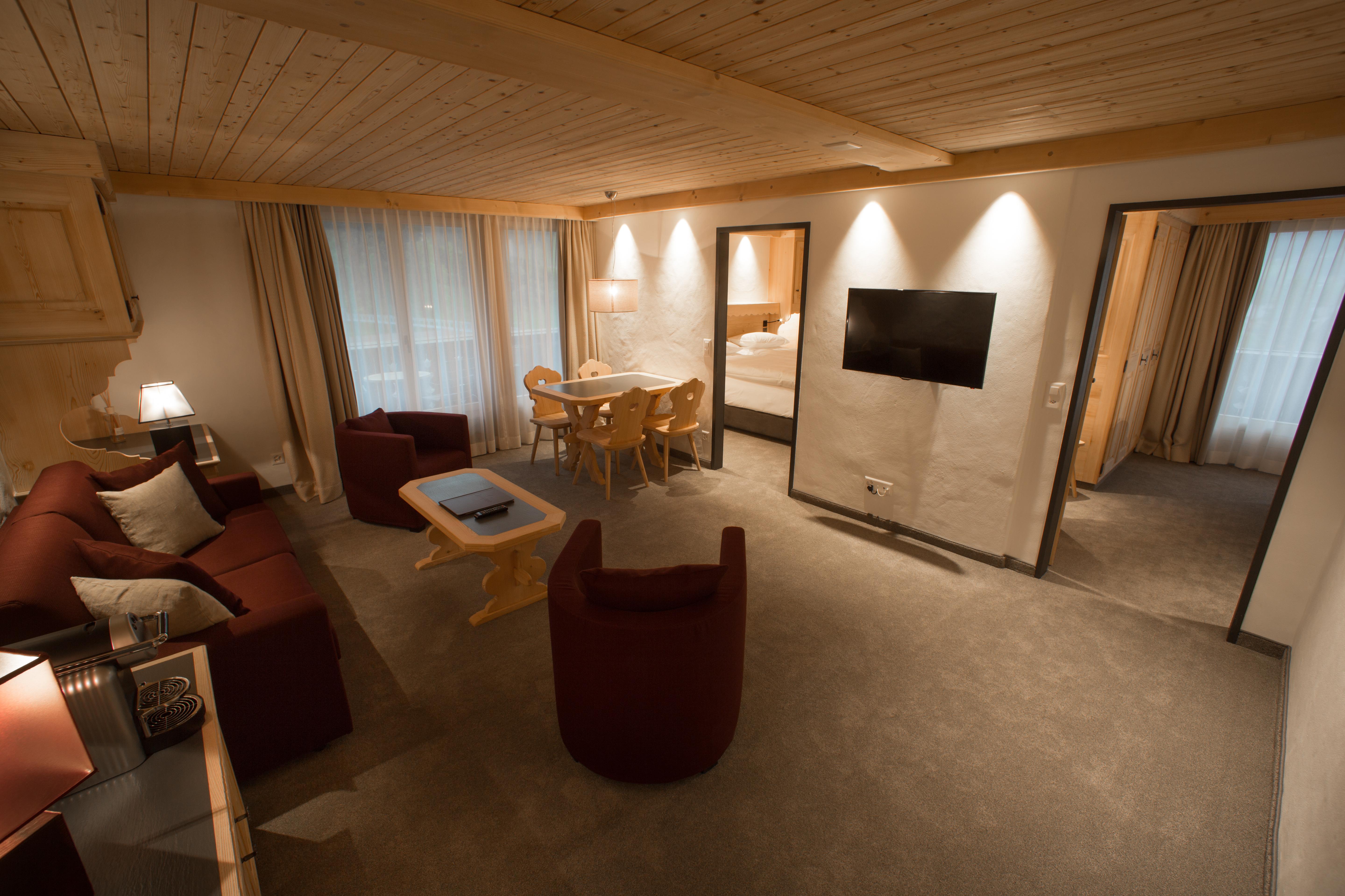 Bernerhof Swiss Quality Hotel Гстаад Екстериор снимка