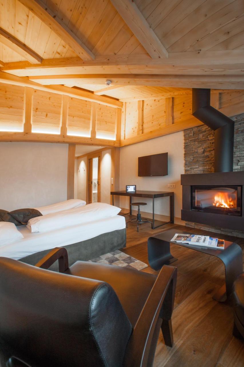 Bernerhof Swiss Quality Hotel Гстаад Екстериор снимка