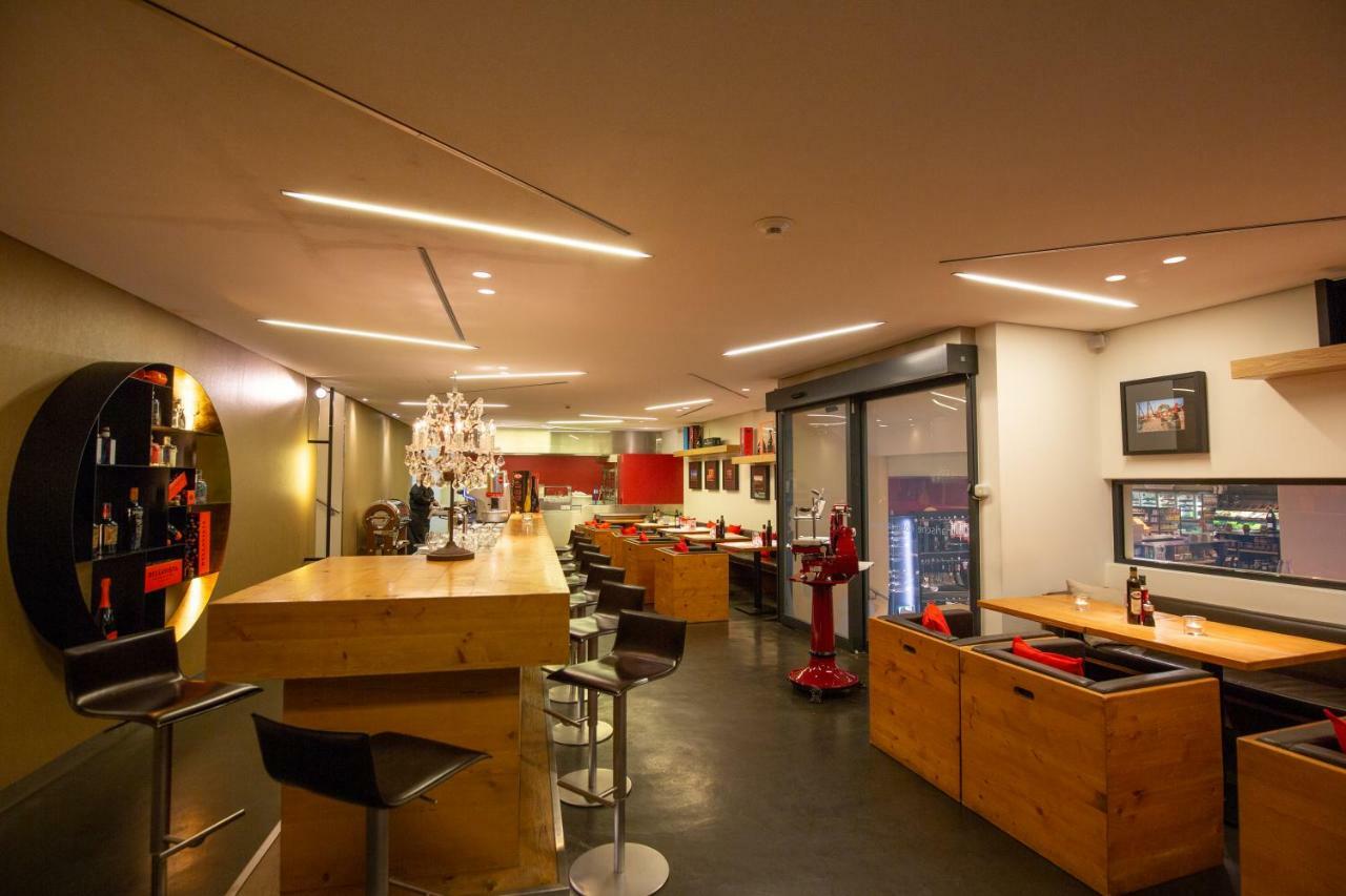 Bernerhof Swiss Quality Hotel Гстаад Екстериор снимка